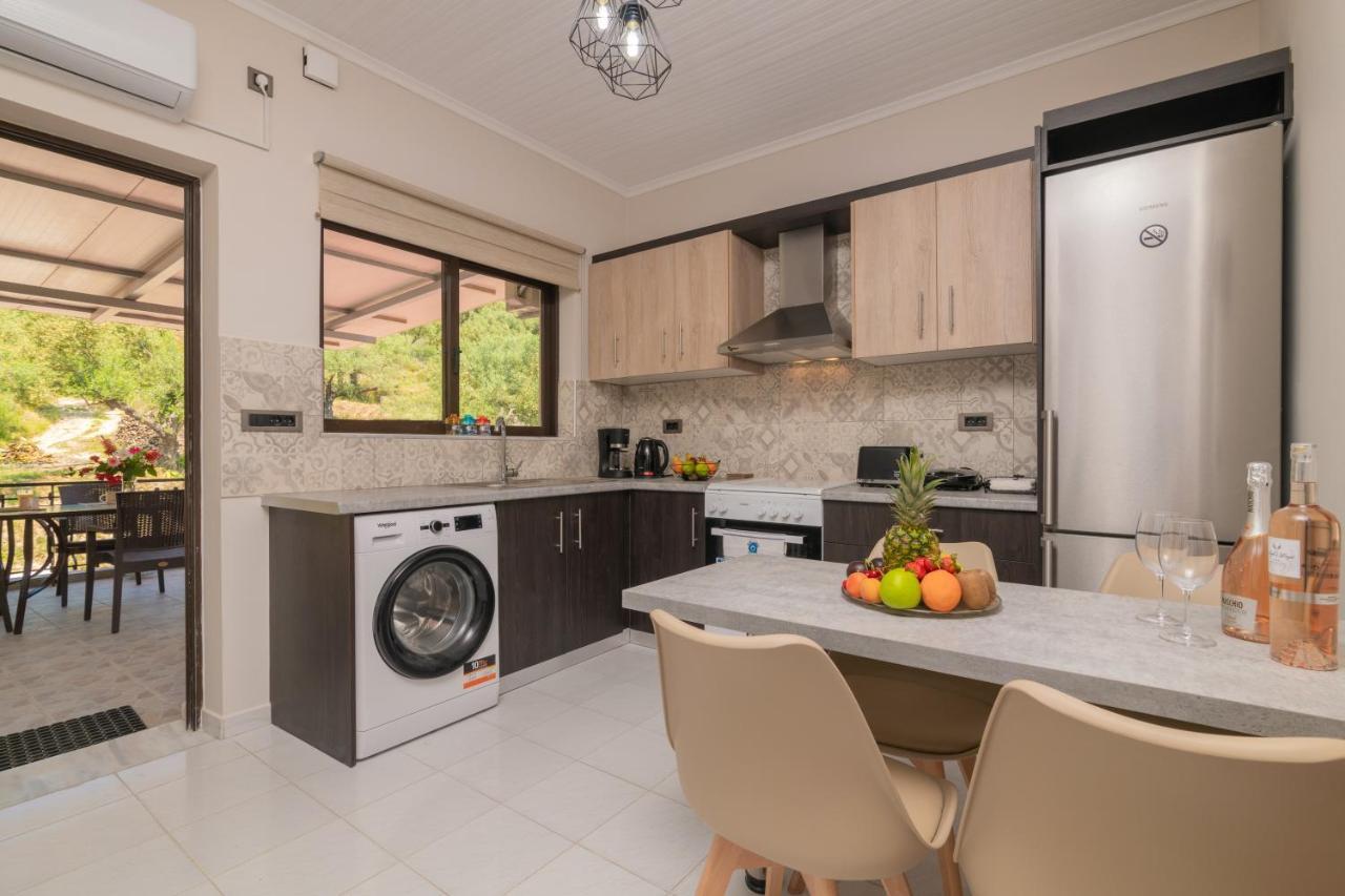 Arokaria Apartment アリカナス エクステリア 写真