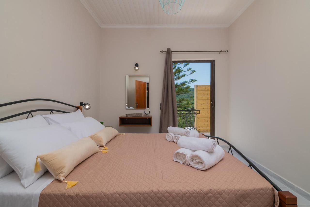 Arokaria Apartment アリカナス エクステリア 写真